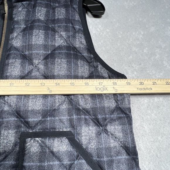 J. Crew Vest Womens Size Small Gray Black Plaid Mountain Puffer Trim 60% Down - Picture 8 of 11